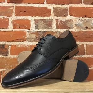 PARC City Five-Eye Wingtip Shoe in Black Leather